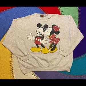 Mickey and Minnie kissing crewneck